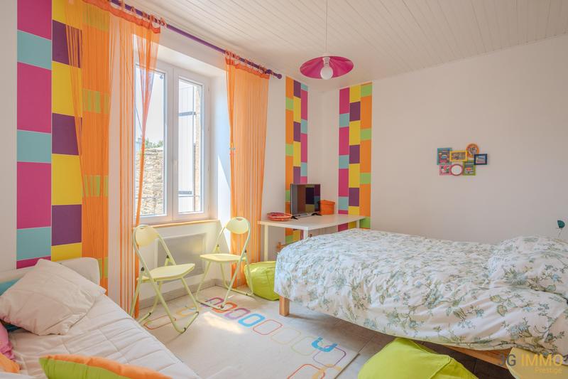 Maison ancienne - 190 m² - 7 pièces