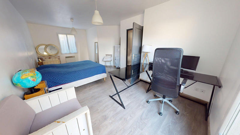 Maison - 96 m² - 3 pièces