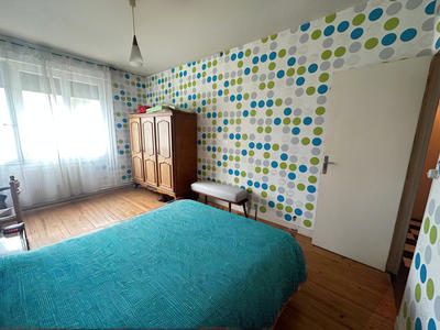 Appartement - 98 m² - 2 pièces