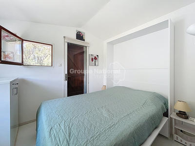 Maison - 253 m² - 12 pièces