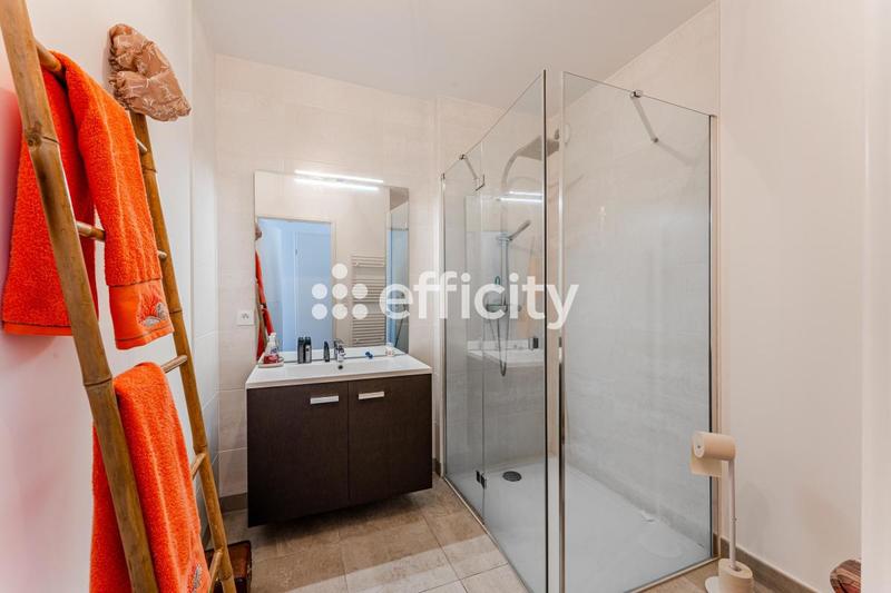 Appartement - 72 m² - 3 pièces