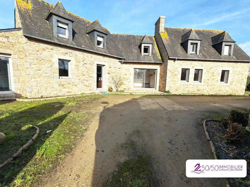 Maison ancienne - 150 m² - 6 pièces