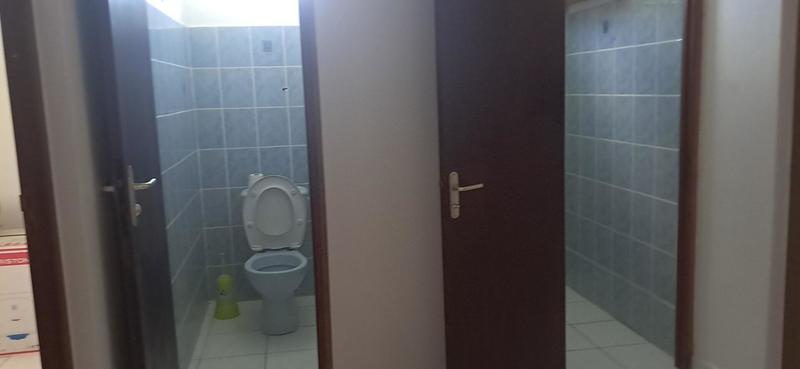 Maison - 184 m² - 7 pièces