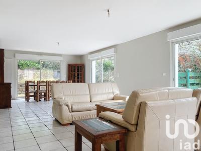 Maison - 180 m² - 6 pièces