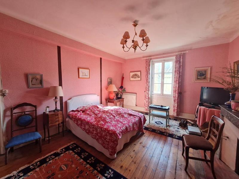 Maison de ville - 114 m² - 7 pièces