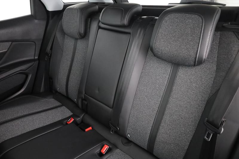 Peugeot 3008 1.5 Blue-HDi Allure 130 ch