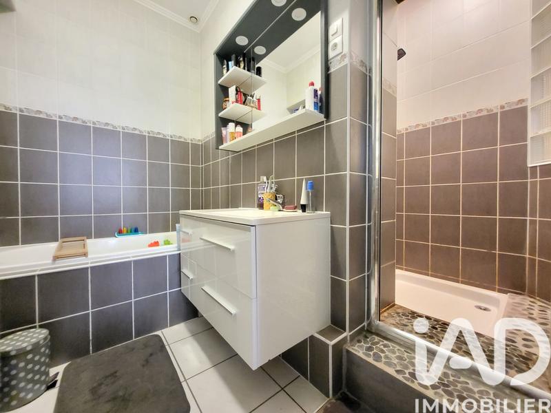 Appartement - 75 m² - 3 pièces