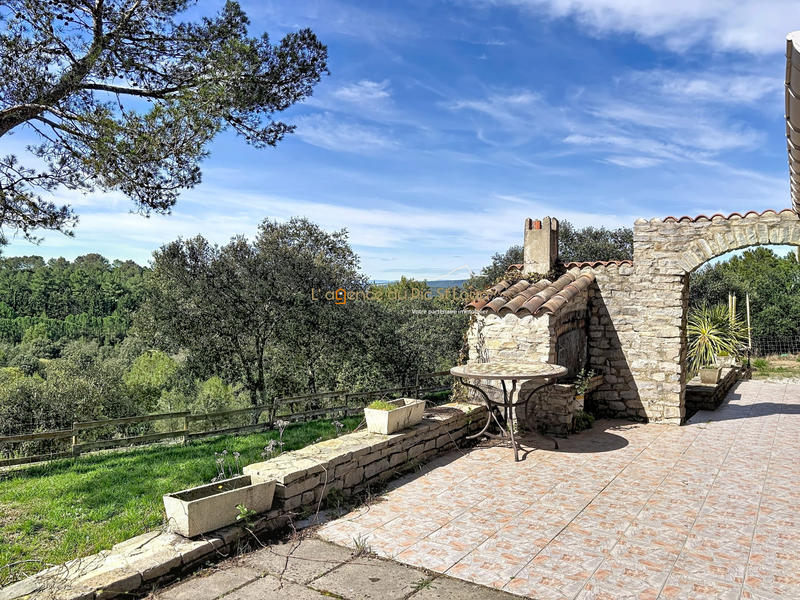 Maison traditionnelle - 110 m² - 4 pièces