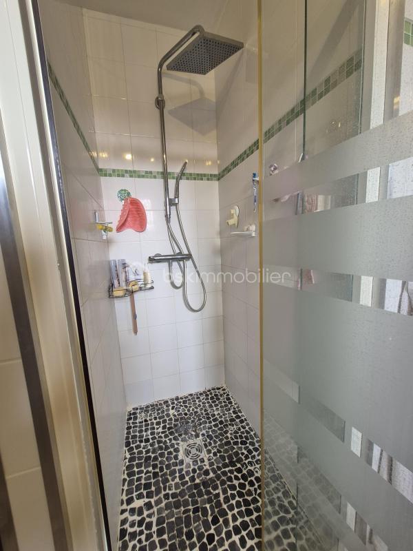 Maison - 111 m² - 4 pièces