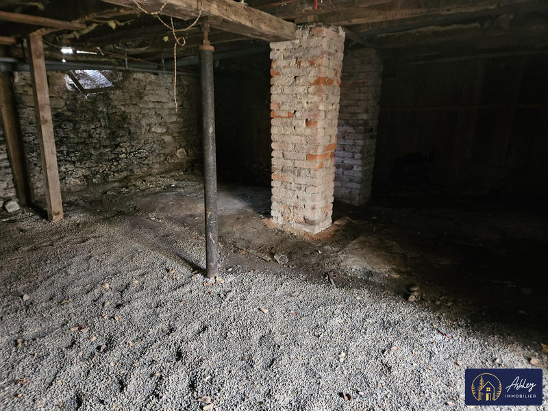 Maison ancienne - 142 m² - 8 pièces