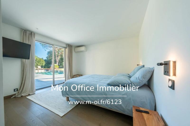 Maison d'architecte - 250 m² - 6 pièces