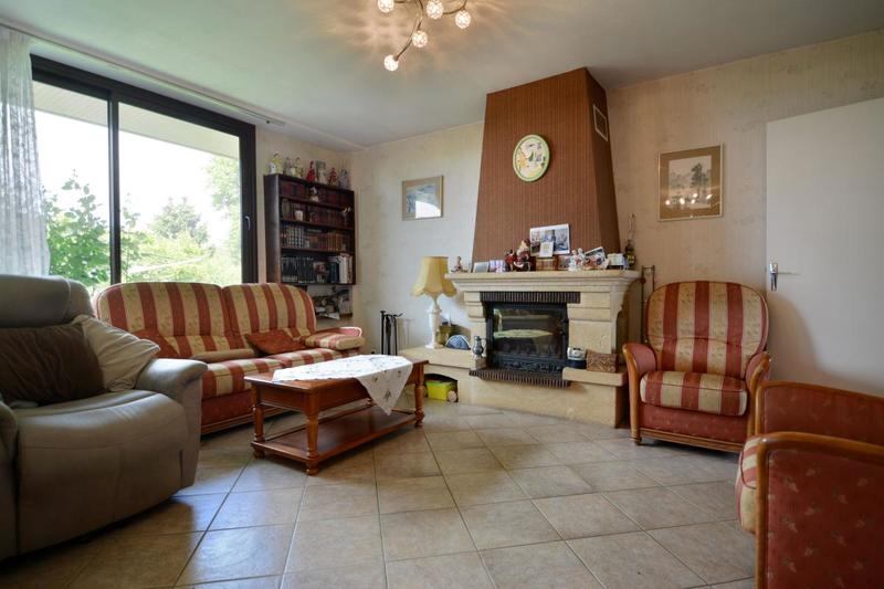 Maison - 96 m² - 5 pièces