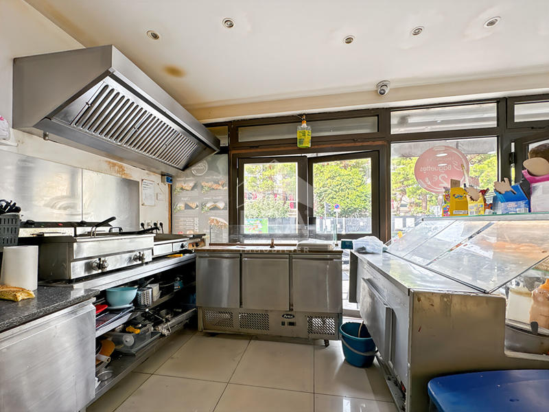 Fonds de commerce - 100 m²