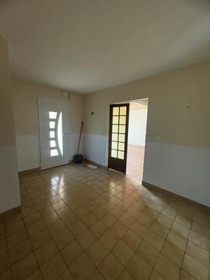Maison - 213 m² - 5 pièces