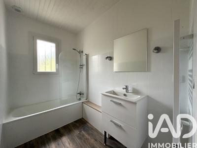 Maison - 74 m² - 4 pièces