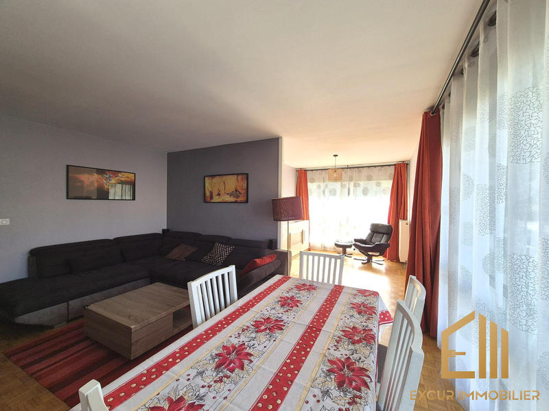 Appartement - 98 m² - 5 pièces