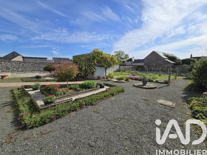 Maison - 104 m² - 6 pièces