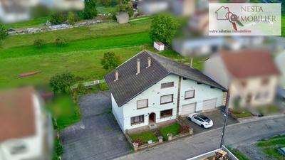 Maison - 182 m² - 9 pièces