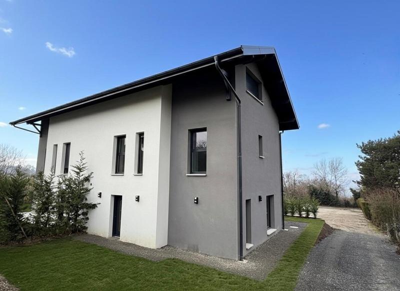 Maison - 133 m² - 4 pièces