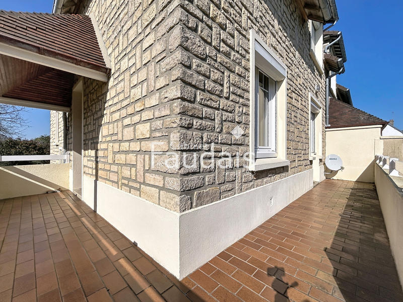 Maison - 100 m² - 4 pièces