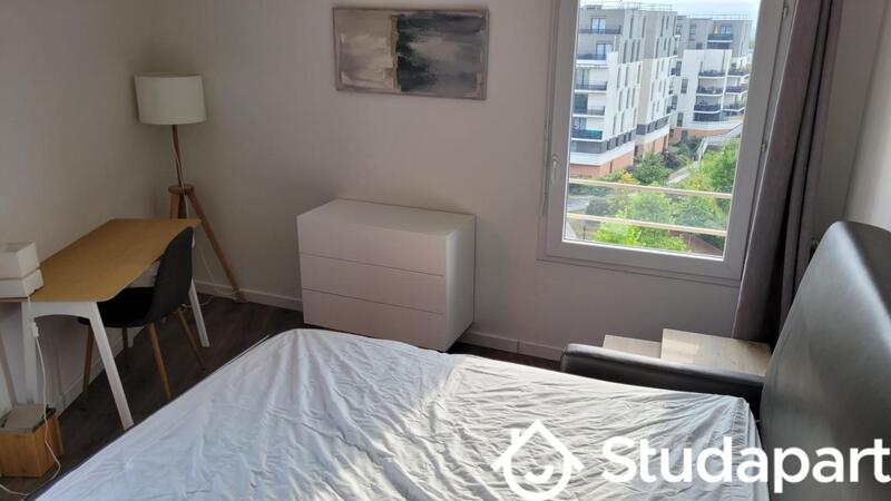 Chambre - 15 m² - 1 pièce