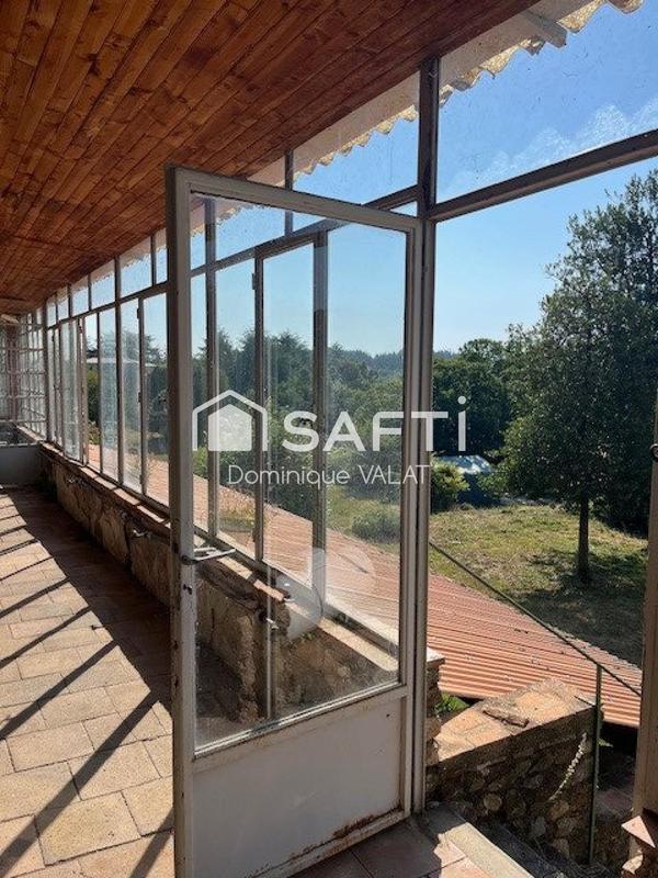 Maison - 282 m² - 10 pièces