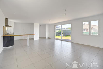 Maison - 97 m² - 4 pièces