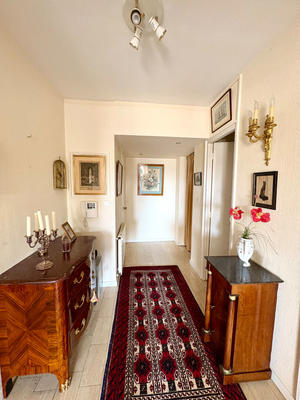 Appartement - 102 m² - 4 pièces