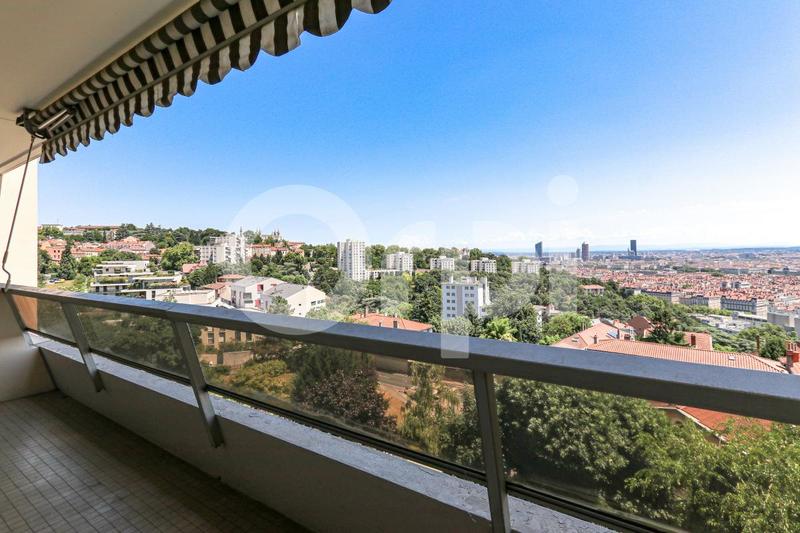 Appartement - 110 m² - 4 pièces