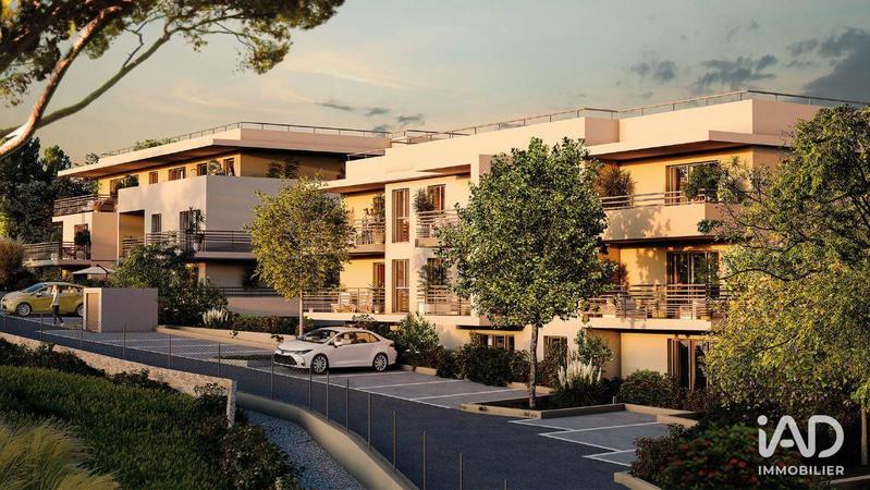 Appartement - 84 m² - 4 pièces