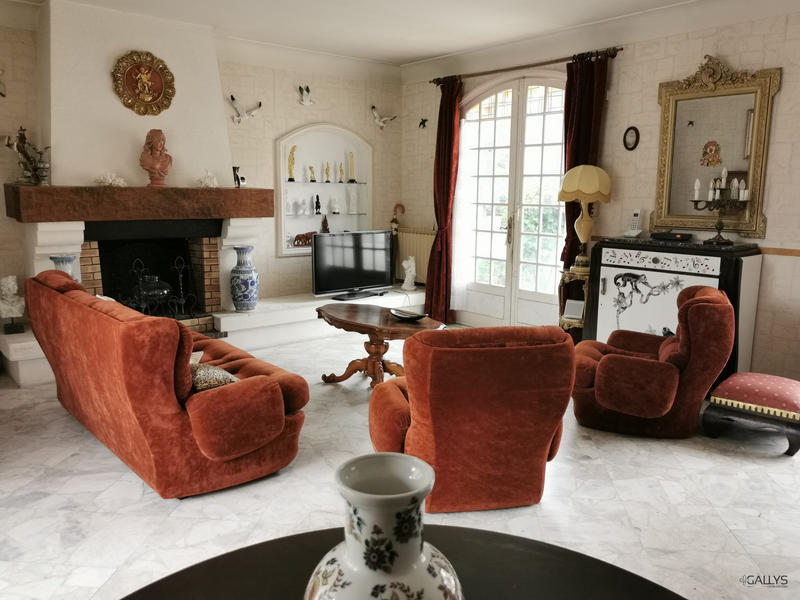 Villa - 185 m² - 7 pièces