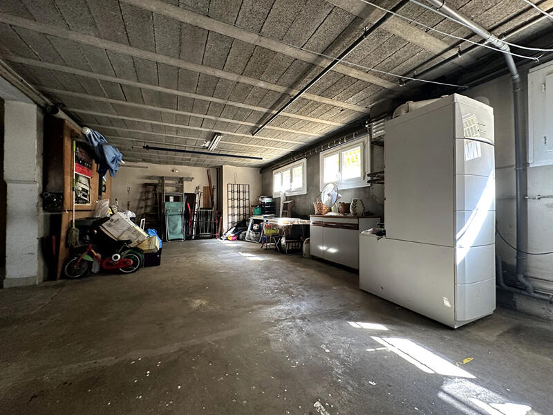 Maison - 172 m² - 8 pièces