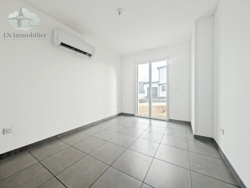 Maison - 97 m² - 5 pièces