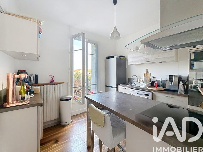 Maison - 99 m² - 5 pièces