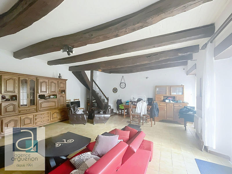 Maison - 122 m² - 5 pièces