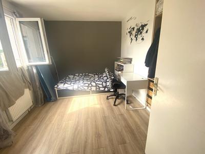 Maison - 86 m² - 6 pièces