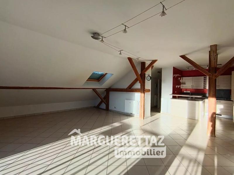 Appartement - 70 m² - 3 pièces