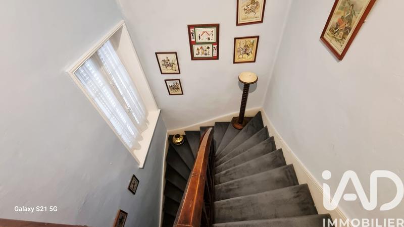 Maison de maîtres - 235 m² - 9 pièces