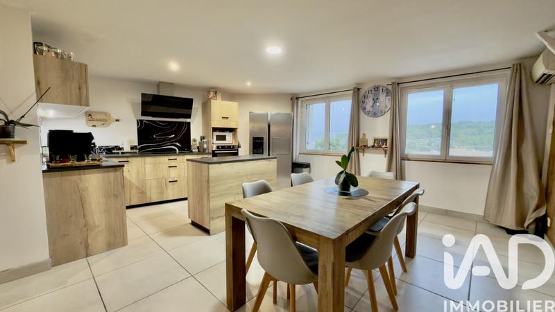 Maison de village - 84 m² - 3 pièces