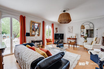 Maison - 160 m² - 6 pièces