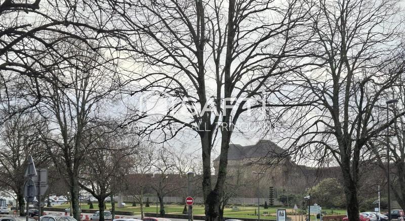 Appartement - 84 m² - 4 pièces