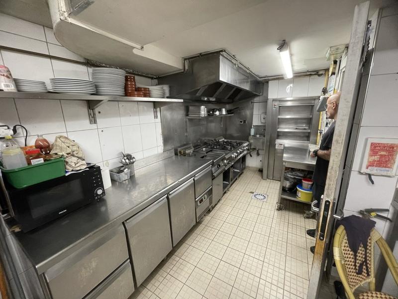 Fonds de commerce - Hôtellerie / Restauration - 100 m²