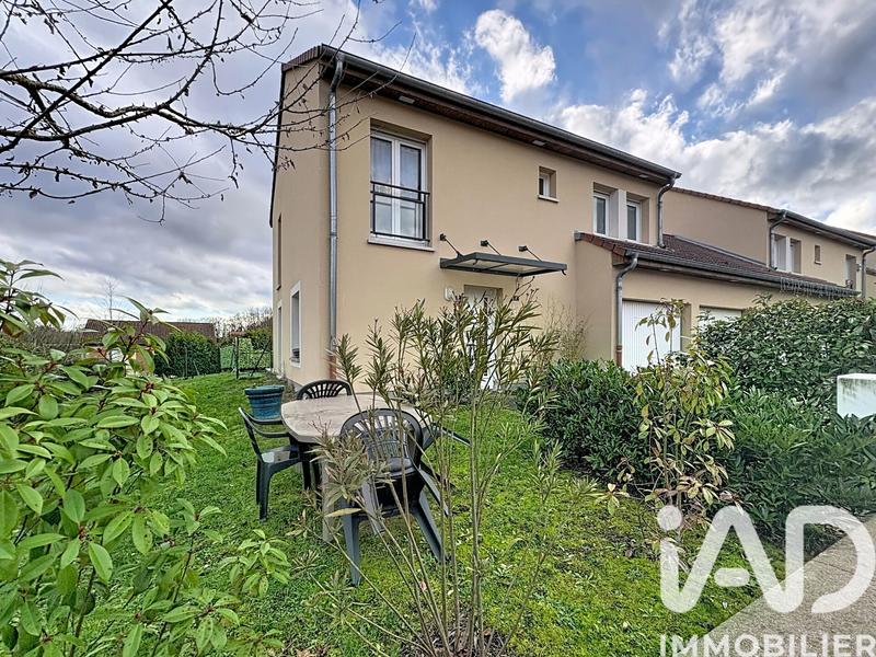 Maison - 110 m² - 5 pièces