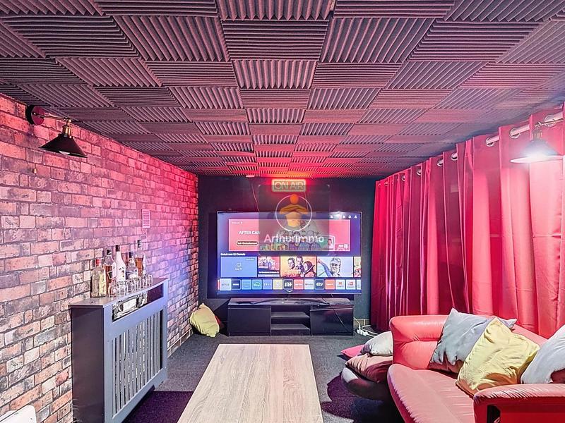 Maison - 112 m² - 6 pièces