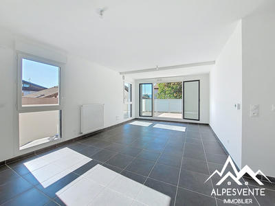 Appartement - 77 m² - 4 pièces