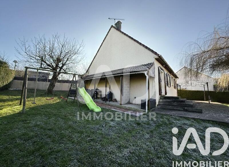 Maison - 105 m² - 5 pièces