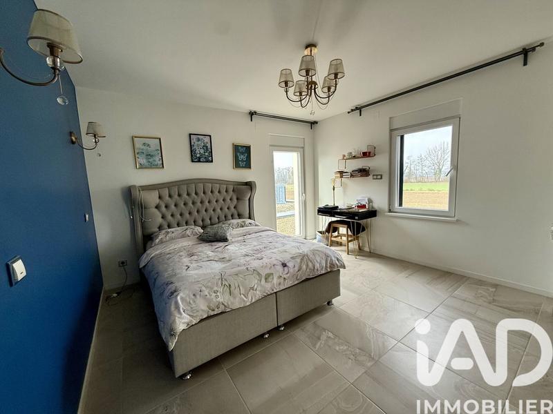 Maison - 214 m² - 7 pièces