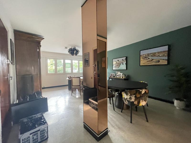 Bureau - 256 m² - 12 pièces