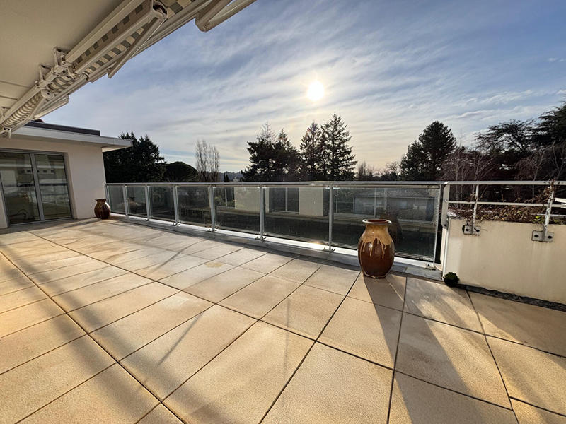 Appartement - 130 m² - 5 pièces