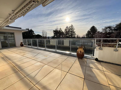 Appartement - 130 m² - 5 pièces